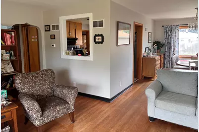 2112  26th St, Kenosha, WI 53140 - Photo 5