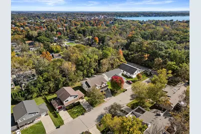 813  Kendall Ln #2, Lake Geneva, WI 53147 - Photo 3