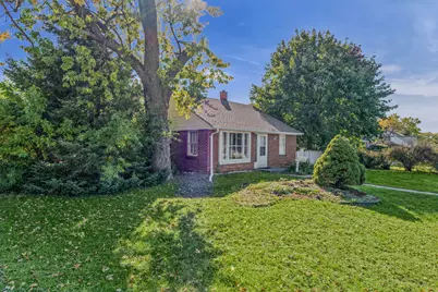 7549 W Beloit Rd, West Allis, WI 53219 - Photo 3