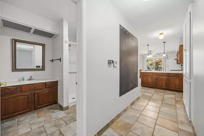 418 S Whiton St, Whitewater, WI 53190 - Photo 25