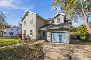 418 S Whiton St, Whitewater, WI 53190 - Photo 1
