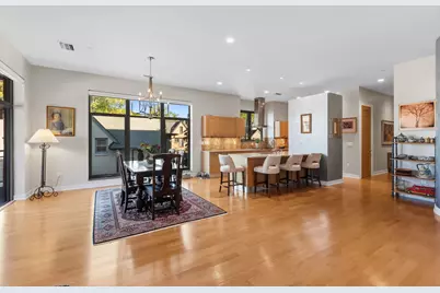5600 N Lake Dr #205, Whitefish Bay, WI 53217 - Photo 7