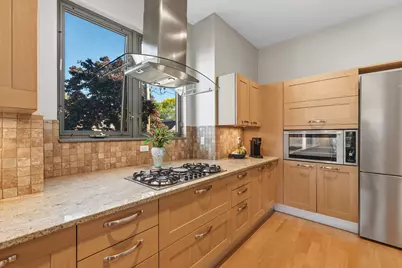 5600 N Lake Dr #205, Whitefish Bay, WI 53217 - Photo 11