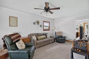 821 20th St, La Crosse, WI 54601 - Photo 3