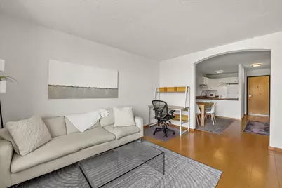 1409 N Prospect Ave #506, Milwaukee, WI 53202 - Photo 5