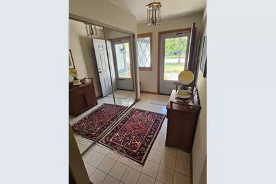 4665  Turtle Creek Dr #B, Brookfield, WI 53005 - Photo 9