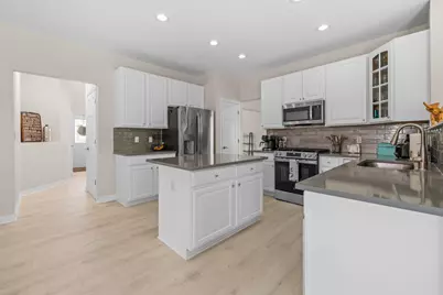1381  Mamerow Ln, Oconomowoc, WI 53066 - Photo 9