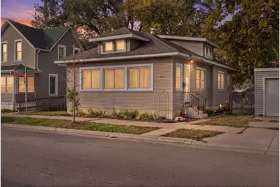 823  Sill St, La Crosse, WI 54603 - Photo 1