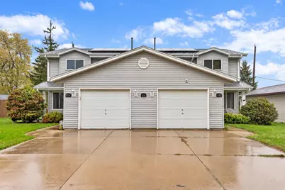 412  Lakeview Rd #414, South Milwaukee, WI 53172 - Photo 37