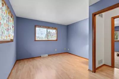 412  Lakeview Rd #414, South Milwaukee, WI 53172 - Photo 23