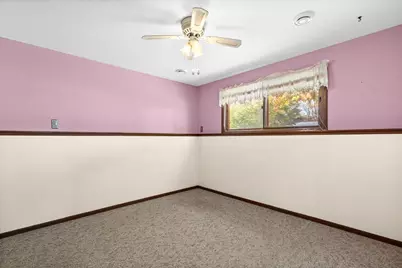 629  Victoria St, West Bend, WI 53090 - Photo 25