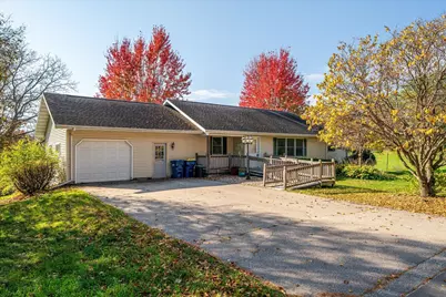 543 W Maple St, Viroqua, WI 54665 - Photo 1