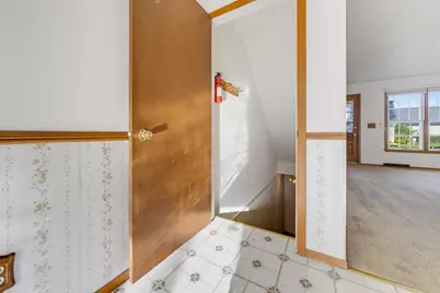 4134 W Cherrywood Ln #4134, Brown Deer, WI 53209 - Photo 5