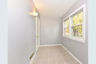 725  Mac Arthur Dr, Beaver Dam, WI 53916 - Photo 17