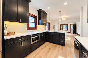 3658 S Logan Ave, Milwaukee, WI 53207 - Photo 5