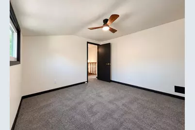 3658 S Logan Ave, Milwaukee, WI 53207 - Photo 39