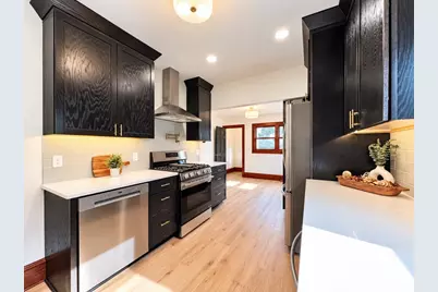 3658 S Logan Ave, Milwaukee, WI 53207 - Photo 7