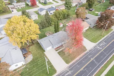 1062  Boughton St, Watertown, WI 53094 - Photo 3