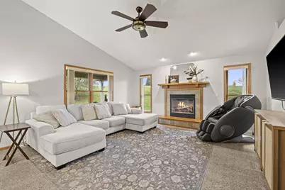 N13257  Larkspur Rd, Trempealeau, WI 54661 - Photo 3