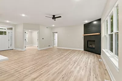 787  Grove Trl, Twin Lakes, WI 53181 - Photo 5