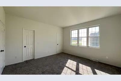 N56W18034  Evergreen Ln, Menomonee Falls, WI 53051 - Photo 25