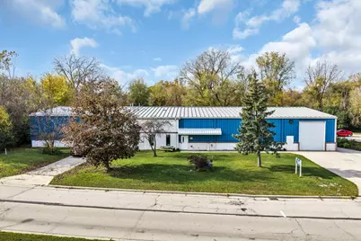 9735 S 20th St, Oak Creek, WI 53154 - Photo 3