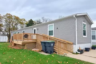 W5585 County Road Mm Rd, La Crosse, WI 54601 - Photo 1