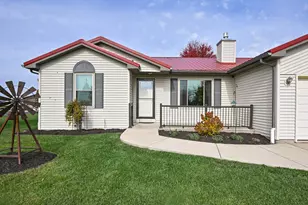 1511 Birchwood St, Delavan, WI 53115 - Photo 1