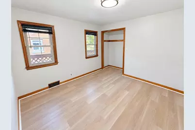 4319 S Lenox St, Milwaukee, WI 53207 - Photo 15