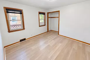 4319 S Lenox St, Milwaukee, WI 53207 - Photo 15