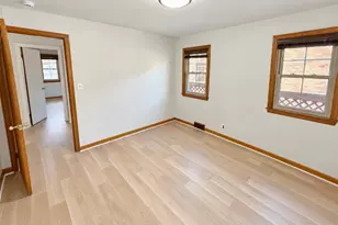 4319 S Lenox St, Milwaukee, WI 53207 - Photo 17