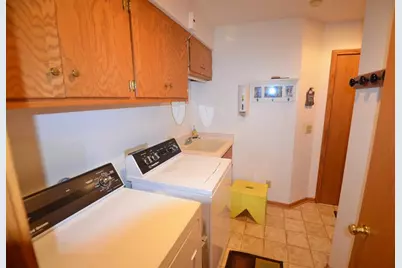 250  Indian Mound Pkwy #9, Whitewater, WI 53190 - Photo 17