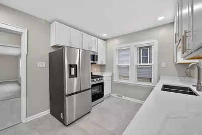 2180 S 90th St, West Allis, WI 53227 - Photo 3