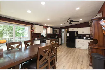 302  Pearl St, Reeseville, WI 53579 - Photo 3
