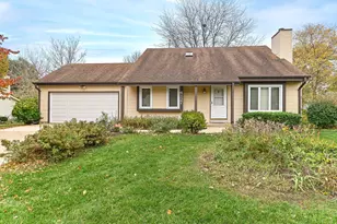 4127 W Southwood Dr, Franklin, WI 53132 - Photo 1