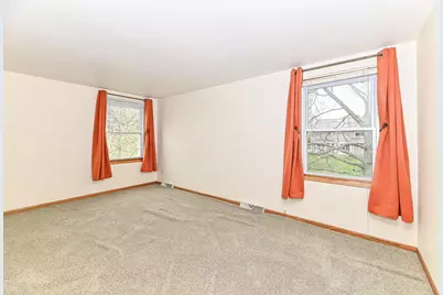 4127 W Southwood Dr, Franklin, WI 53132 - Photo 33