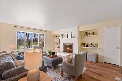 11145 N Riverland Ct, Mequon, WI 53092 - Photo 5