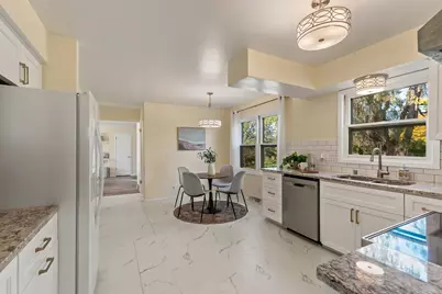 11145 N Riverland Ct, Mequon, WI 53092 - Photo 13
