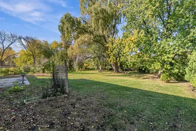 11145 N Riverland Ct, Mequon, WI 53092 - Photo 29