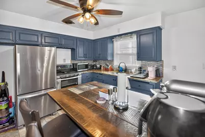 4215 N 73rd St, Milwaukee, WI 53216 - Photo 11