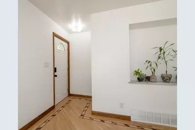7823 N 53rd St, Milwaukee, WI 53223 - Photo 15
