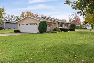 217  Maple St, La Crescent, MN 55947 - Photo 9