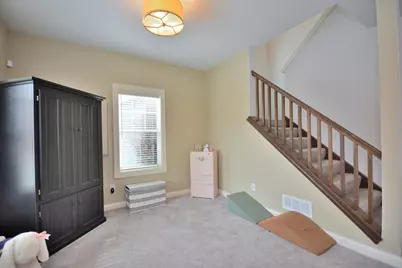 1320  Prairie Creek Blvd, Oconomowoc, WI 53066 - Photo 15