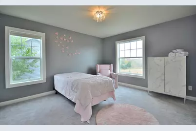 1320  Prairie Creek Blvd, Oconomowoc, WI 53066 - Photo 25