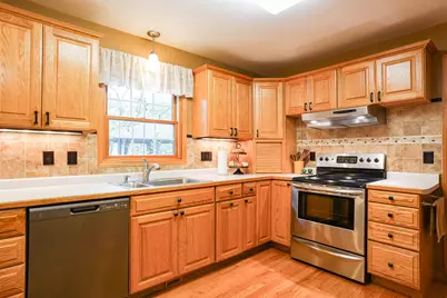 1305  Meadow Ln, Onalaska, WI 54650 - Photo 17