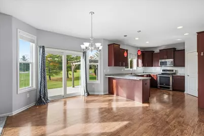 665  Evergreen Ter, Port Washington, WI 53074 - Photo 9