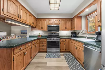 1514  Ridgewood Dr, West Bend, WI 53095 - Photo 17