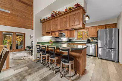 1514  Ridgewood Dr, West Bend, WI 53095 - Photo 15