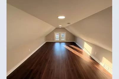 906 S 58th St, West Allis, WI 53214 - Photo 21