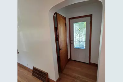 13513 W Greenfield Ave, New Berlin, WI 53151 - Photo 13